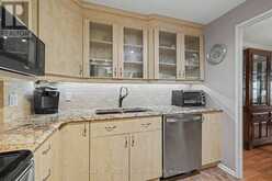 1305 - 415 GREENVIEW AVENUE | Ottawa Ontario | Slide Image Eleven