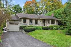 464 THESSALY CIRCLE | Ottawa Ontario | Slide Image Three