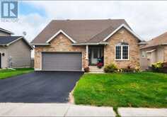 22 FRIEDAY STREET | Arnprior Ontario | Slide Image One