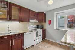 D - 32 BENLEA DRIVE | Ottawa Ontario | Slide Image Thirteen