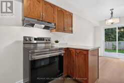 49 ROBARTS CRESCENT | Ottawa Ontario | Slide Image Thirteen