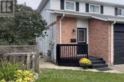 28 BLUEJAY DRIVE | Barrie Ontario | Slide Image Twenty-four