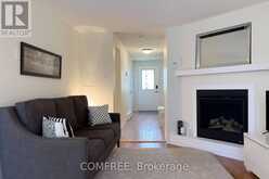 28 BLUEJAY DRIVE | Barrie Ontario | Slide Image Eight
