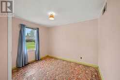19 CHURCHILL CRESCENT | Smiths Falls Ontario | Slide Image Twelve