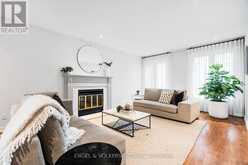 6 HOLLY RIDGE | Ottawa Ontario | Slide Image Six