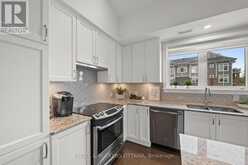 244 MULLIN PRIVATE | Ottawa Ontario | Slide Image Ten