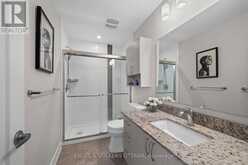 244 MULLIN PRIVATE | Ottawa Ontario | Slide Image Seventeen