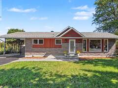 7 ATTWOOD CRESCENT Ottawa Ontario, K2E 5B1