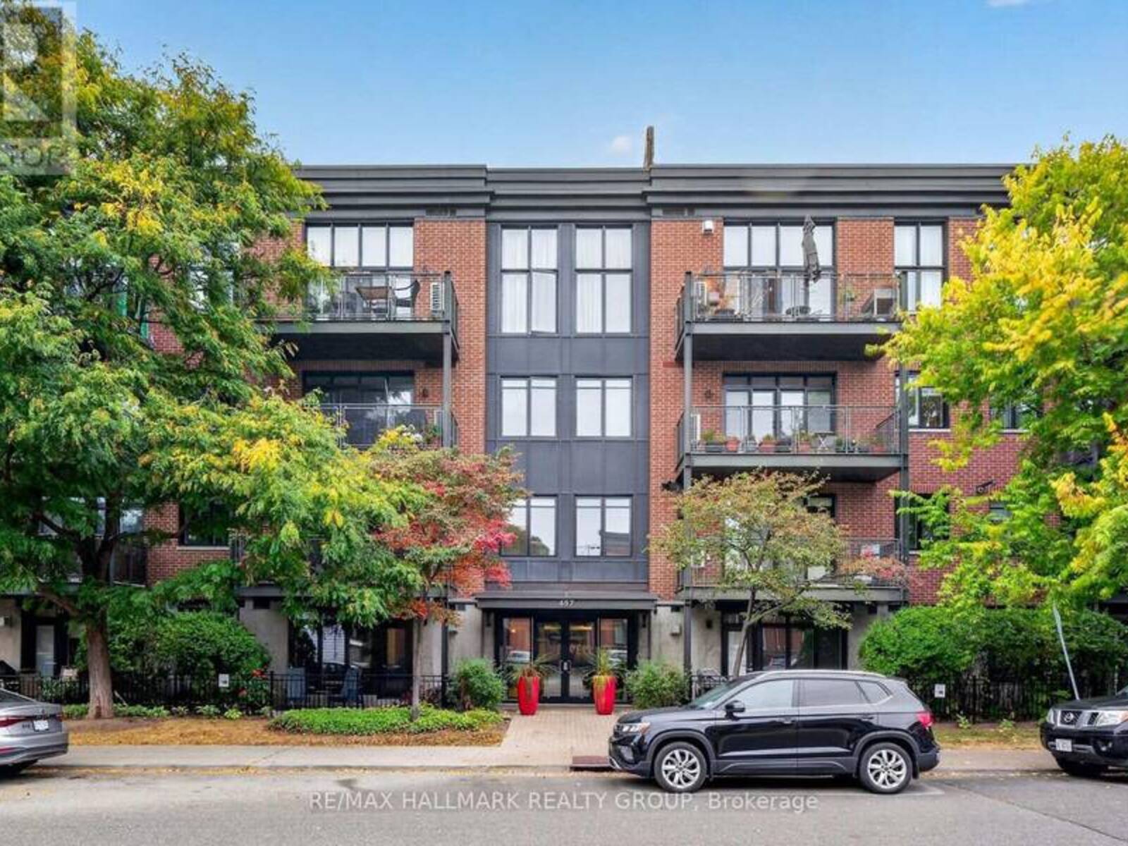 210 - 457 MCLEOD STREET, Ottawa, Ontario K1R 5P5