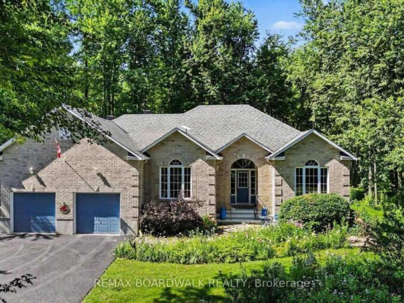 2180 CONLEY ROAD, Ottawa, Ontario K2S 1B8
