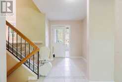 16 GOLD CRESCENT | Russell Ontario | Slide Image Three