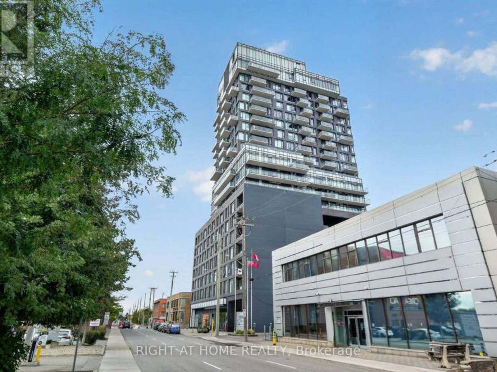 1106 - 203 CATHERINE STREET, Ottawa, Ontario K2P 1J5