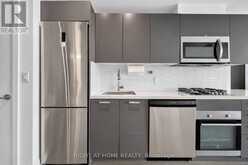 6 - 203 CATHERINE STREET | Ottawa Ontario | Slide Image Twelve