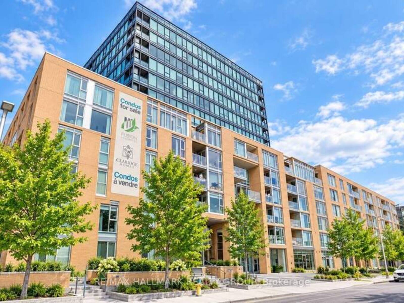 302 - 200 LETT STREET, Ottawa, Ontario K1R 0A7