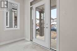 77 HACKAMORE CRESCENT | Ottawa Ontario | Slide Image Six
