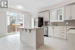 77 HACKAMORE CRESCENT | Ottawa Ontario | Slide Image Nine