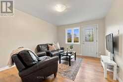 24 FARM STREET | Almonte Ontario | Slide Image Fifteen