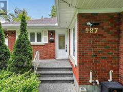 987 NEVILLE STREET Ottawa Ontario, K2B 5W1
