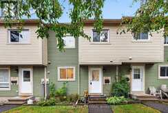 259 TEAL CRESCENT | Ottawa Ontario | Slide Image Three