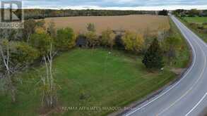 433 ROSEDALE ROAD S | Smiths Falls Ontario | Slide Image Four