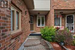 80 MONTANA WAY | Ottawa Ontario | Slide Image Seven