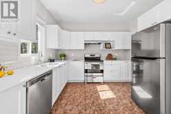 4 TAMARACK PLACE | Ottawa Ontario | Slide Image Sixteen