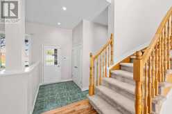 4 TAMARACK PLACE | Ottawa Ontario | Slide Image Three