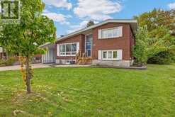114 MEADOWLANDS DRIVE W | Ottawa Ontario | Slide Image Three