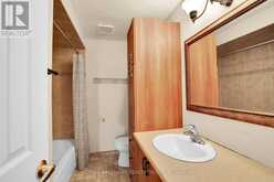 924 DYNES ROAD | Ottawa Ontario | Slide Image Thirteen