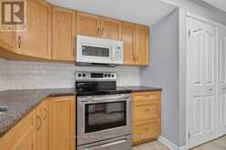 19 COLCHESTER SQUARE | Ottawa Ontario | Slide Image Sixteen