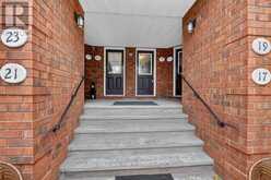 19 COLCHESTER SQUARE | Ottawa Ontario | Slide Image Three