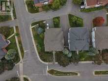 19 COLCHESTER SQUARE | Ottawa Ontario | Slide Image Forty-three