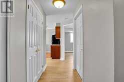 712 - 429 SOMERSET STREET W | Ottawa Ontario | Slide Image Five