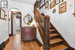 7 THORNTON AVENUE | Ottawa Ontario | Slide Image Six