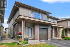 160 AVRO CIRCLE | Ottawa Ontario | Slide Image Two