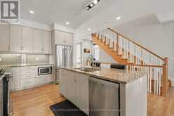160 AVRO CIRCLE | Ottawa Ontario | Slide Image Nine