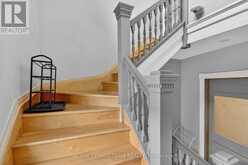 64 DELAWARE AVENUE | Ottawa Ontario | Slide Image Nine