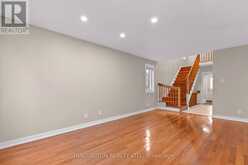2 HACKETT STREET | Ottawa Ontario | Slide Image Five