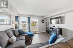 8 - 562 LAKERIDGE DRIVE | Ottawa Ontario | Slide Image Eighteen