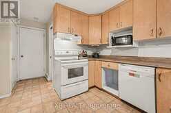 77 GRADY CRESCENT | Ottawa Ontario | Slide Image Ten