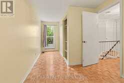 77 GRADY CRESCENT | Ottawa Ontario | Slide Image Twelve
