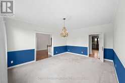 285 PINHEY POINT ROAD | Ottawa Ontario | Slide Image Twelve
