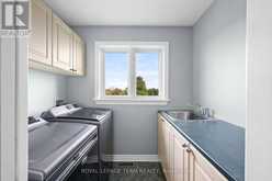 285 PINHEY POINT ROAD | Ottawa Ontario | Slide Image Thirty-nine