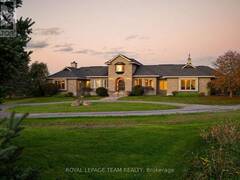 285 PINHEY POINT ROAD Ottawa Ontario, K0A 1T0