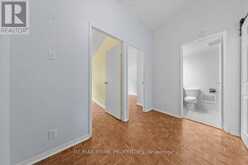 4 - 525 ST. LAURENT BOULEVARD | Ottawa Ontario | Slide Image Eighteen
