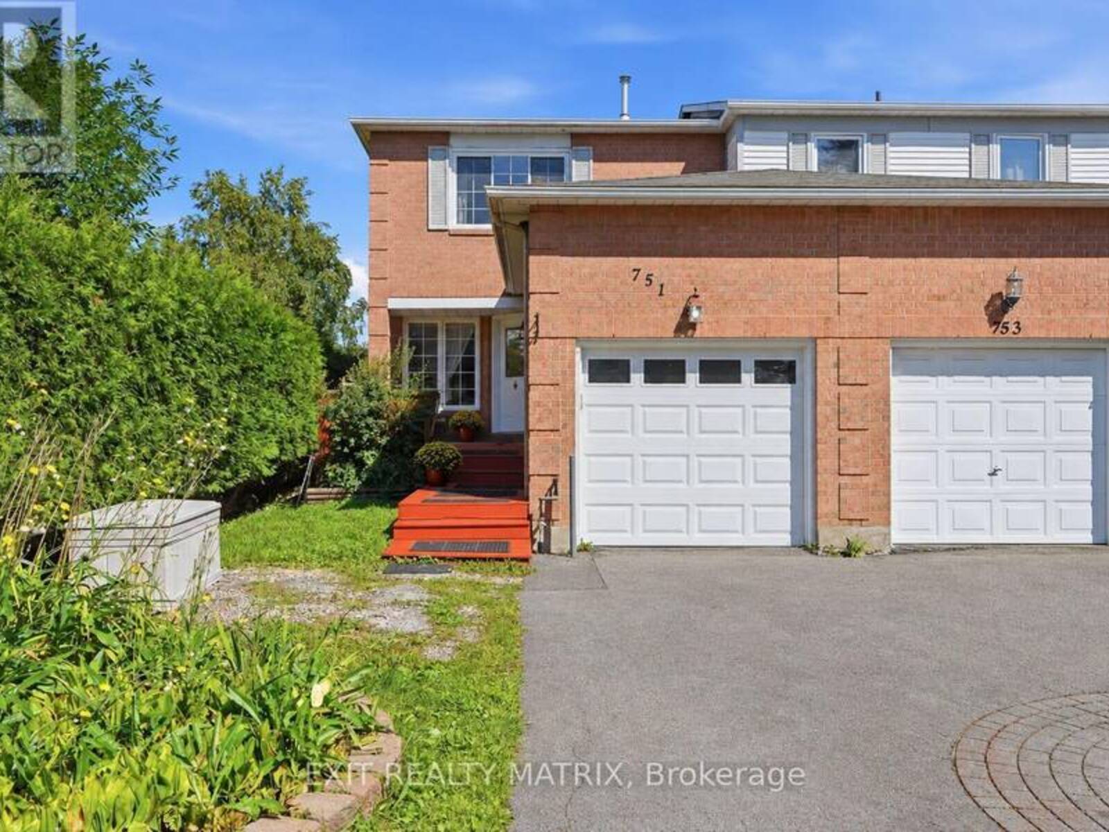 751 CLEARCREST CRESCENT, Ottawa, Ontario K4A 3E7