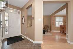 422 CLARIDGE DRIVE | Ottawa Ontario | Slide Image Four