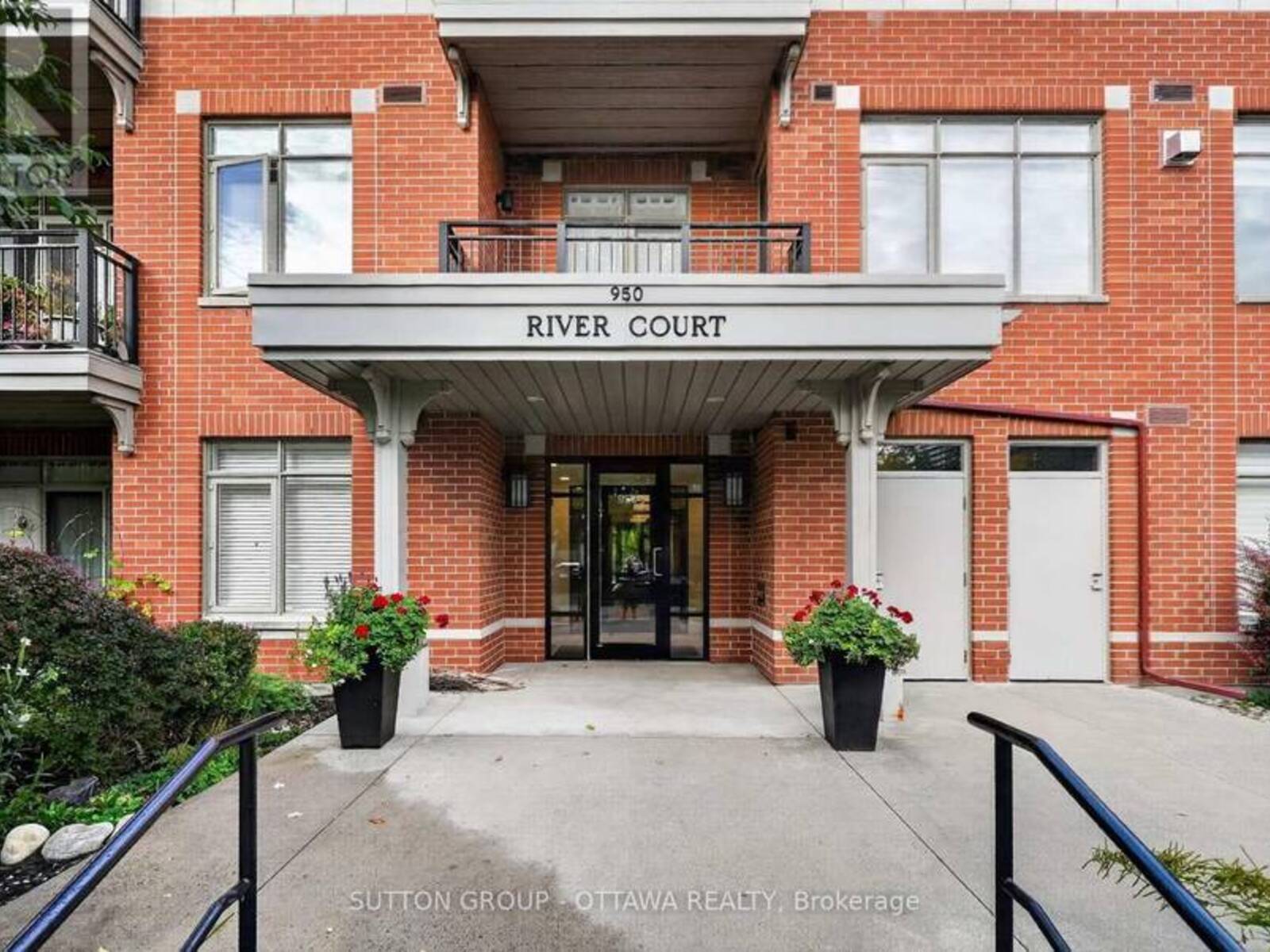 103 - 950 MARGUERITE AVENUE, Ottawa, Ontario K1K 3T8