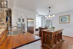 28 SOUTH STREET | Perth Ontario | Slide Image Nine