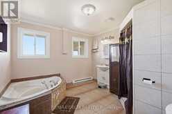 1148 COUNTY ROAD 15 ROAD | Alfred and Plantagenet Ontario | Slide Image Twenty-four